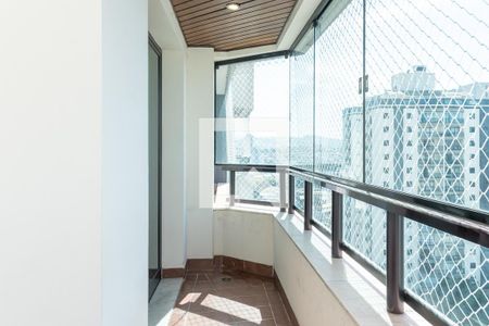 Varanda de apartamento à venda com 4 quartos, 204m² em Vila Galvão, Guarulhos