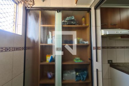 Apartamento para alugar com 55m², 2 quartos e 1 vagaÁrea de Serviço