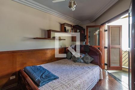 Casa de condomínio à venda com 600m², 4 quartos e 5 vagasQuarto 2