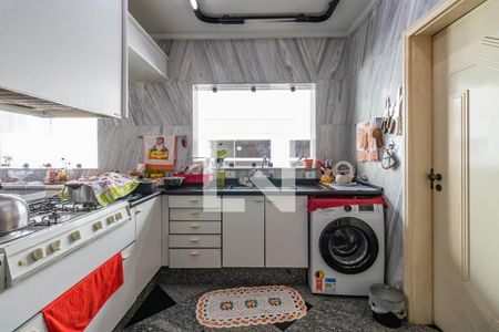 Casa de condomínio à venda com 600m², 4 quartos e 5 vagasCozinha