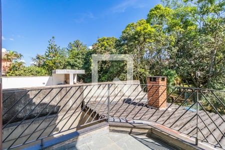 Casa de condomínio à venda com 600m², 4 quartos e 5 vagasQuarto 1