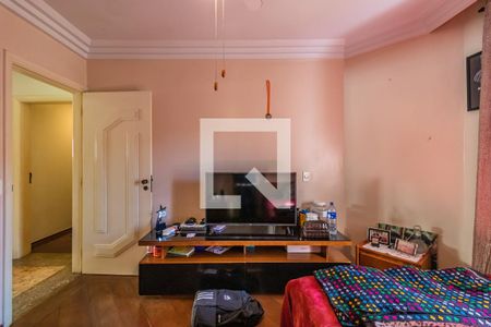 Casa de condomínio à venda com 600m², 4 quartos e 5 vagasSuíte 1