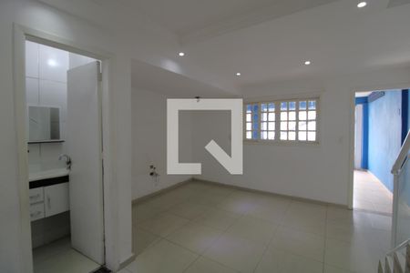 Sala de casa à venda com 4 quartos, 125m² em Interlagos, São Paulo
