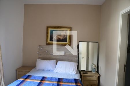 Casa de condomínio para alugar com 99m², 3 quartos e 2 vagasSuíte