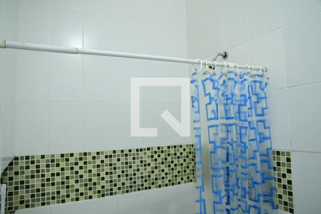 Casa de condomínio para alugar com 99m², 3 quartos e 2 vagasBanheiro da suíte