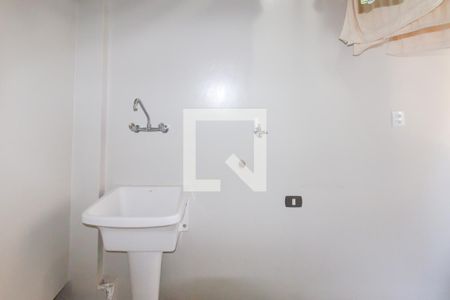 Apartamento à venda com 156m², 2 quartos e 1 vagaÁrea de Serviço