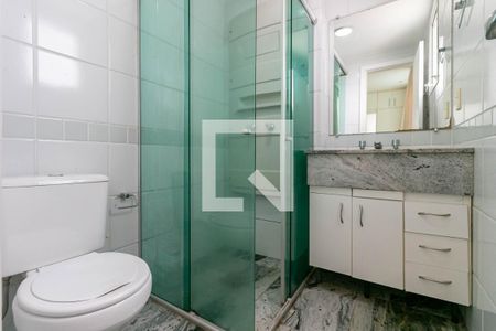 Banheiro de apartamento para alugar com 1 quarto, 28m² em Nova Granada, Belo Horizonte