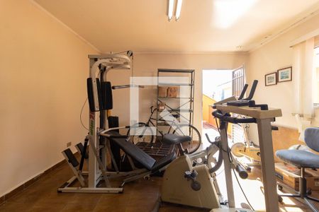 Casa para alugar com 257m², 4 quartos e 6 vagasAcademia