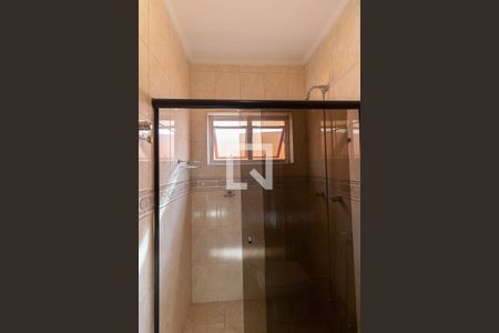 Casa para alugar com 257m², 4 quartos e 6 vagasBanheiro da Suíte 2