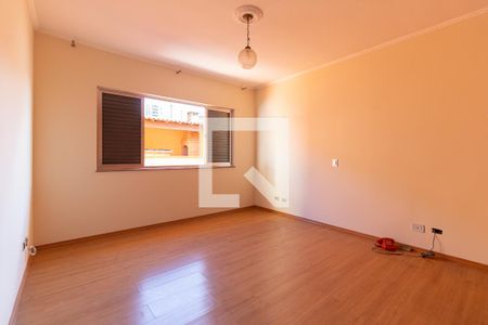 Casa para alugar com 257m², 4 quartos e 6 vagasSuíte 2