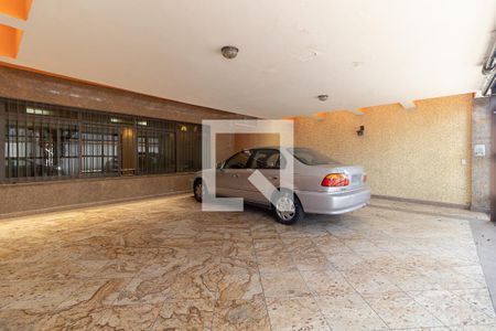 Casa para alugar com 257m², 4 quartos e 6 vagasGaragem 
