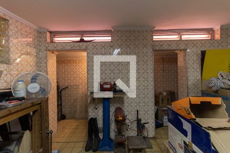 Casa para alugar com 257m², 4 quartos e 6 vagasPorão 