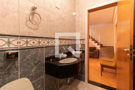 Casa para alugar com 257m², 4 quartos e 6 vagasLavabo