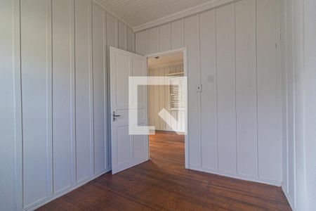 Quarto 2 de casa para alugar com 2 quartos, 70m² em Pilarzinho, Curitiba