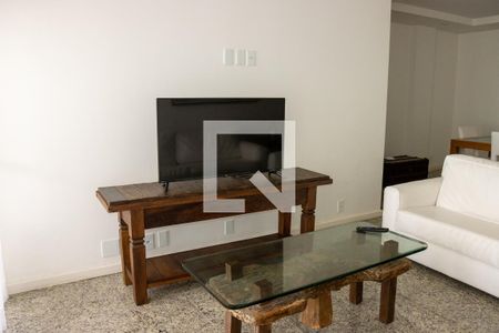 Sala de apartamento para alugar com 3 quartos, 180m² em Itaipu, Niterói