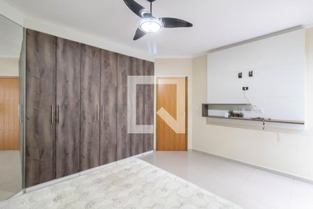 Casa à venda com 200m², 3 quartos e 4 vagasSuíte 1