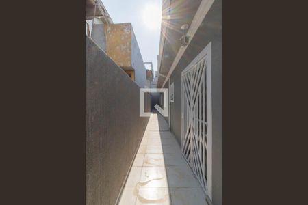 Casa à venda com 200m², 3 quartos e 4 vagasCorredor Lateral