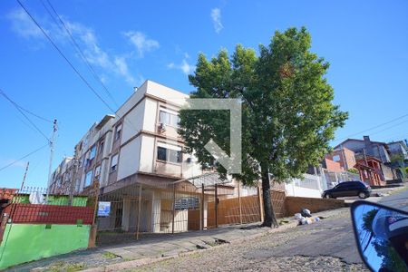Apartamento para alugar com 70m², 2 quartos e sem vagaFachada e portaria