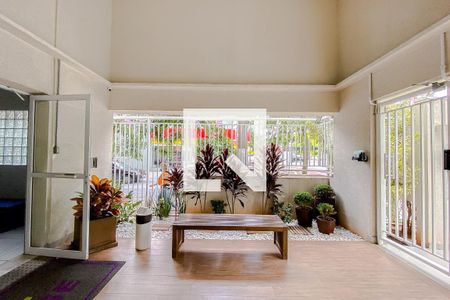 Apartamento para alugar com 34m², 1 quarto e sem vaga Apartamento para alugar com 34m², 1 quarto e sem vagaHall