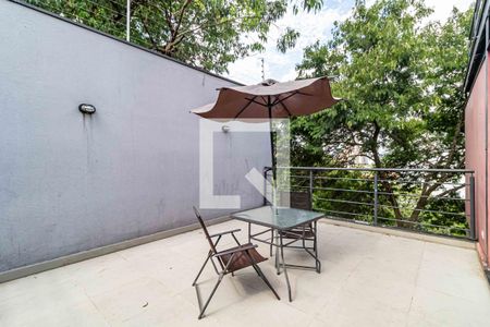 Casa para alugar com 400m², 3 quartos e 2 vagasQuintal