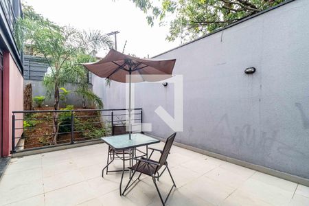 Casa para alugar com 400m², 3 quartos e 2 vagasQuintal