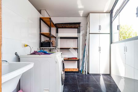 Casa para alugar com 400m², 3 quartos e 2 vagasÁrea de Serviço