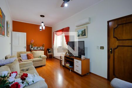 Sala de casa para alugar com 5 quartos, 200m² em Lauzane Paulista, São Paulo