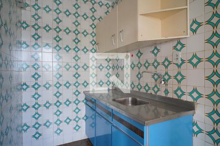 Cozinha de apartamento à venda com 2 quartos, 53m² em Santana, Porto Alegre