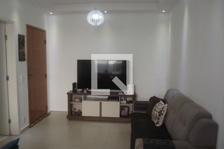 Sala de apartamento para alugar com 2 quartos, 63m² em Todos Os Santos, Rio de Janeiro