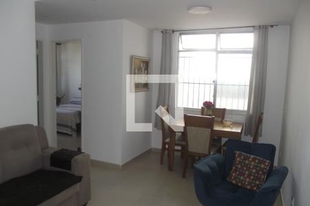 Sala/Cozinha de apartamento para alugar com 2 quartos, 63m² em Todos Os Santos, Rio de Janeiro