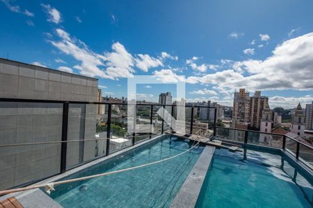 Apartamento à venda com 150m², 3 quartos e 2 vagasPiscina