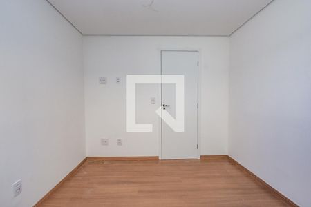 Apartamento à venda com 150m², 3 quartos e 2 vagasQuarto 2