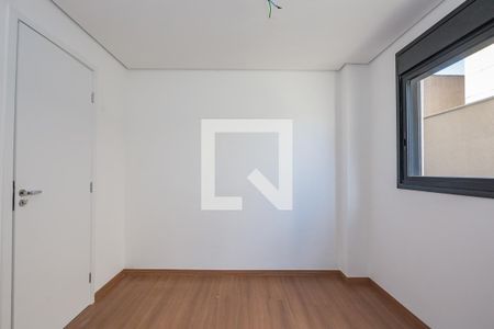Apartamento à venda com 150m², 3 quartos e 2 vagasQuarto 2