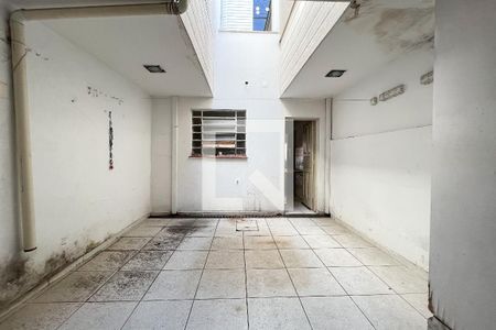 Casa à venda com 140m², 3 quartos e sem vagaÁrea de Serviço