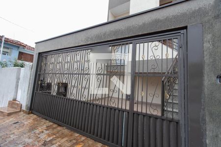 Casa de condomínio à venda com 65m², 2 quartos e 1 vagaFachada