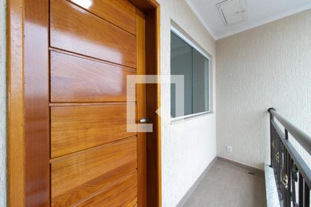 Casa de condomínio à venda com 65m², 2 quartos e 1 vagaEntrada