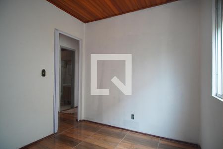 Quarto  1 de apartamento para alugar com 2 quartos, 55m² em Rubem Berta, Porto Alegre