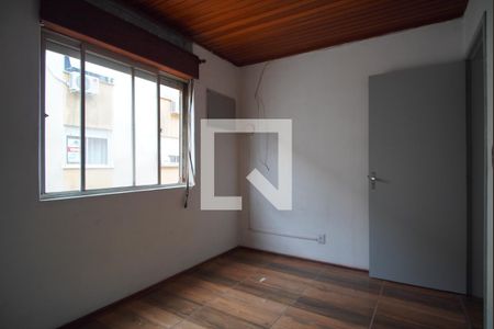 Quarto 2 de apartamento para alugar com 2 quartos, 55m² em Rubem Berta, Porto Alegre