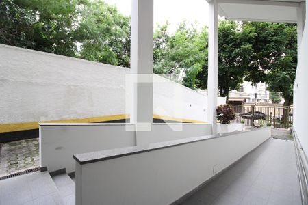 Apartamento à venda com 99m², 2 quartos e 1 vagaÁrea Comum