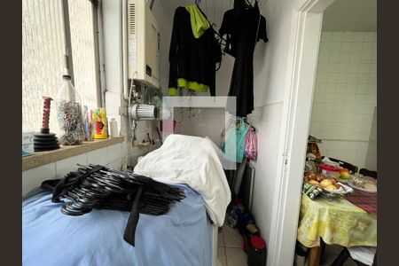 Apartamento à venda com 80m², 2 quartos e 1 vagaÁrea de Serviço
