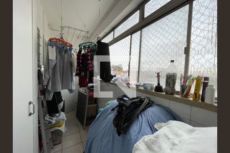 Apartamento à venda com 80m², 2 quartos e 1 vagaÁrea de Serviço