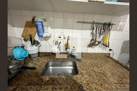 Apartamento à venda com 80m², 2 quartos e 1 vagaCozinha 