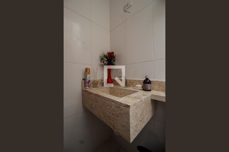 Casa à venda com 125m², 3 quartos e 2 vagasSuíte