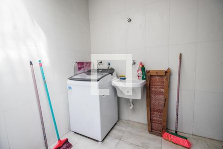 Casa à venda com 125m², 3 quartos e 2 vagasÁrea de serviço