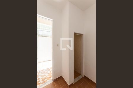 Apartamento à venda com 100m², 2 quartos e sem vagaQuarto de Serviço