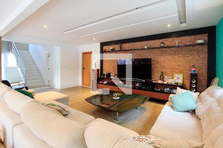 Sala de casa de condomínio para alugar com 4 quartos, 1700m² em Itanhangá, Rio de Janeiro