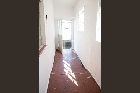 Casa para alugar com 50m², 1 quarto e sem vaga Casa para alugar com 50m², 1 quarto e sem vagaQuintal