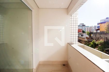 Apartamento à venda com 78m², 3 quartos e 2 vagas Apartamento à venda com 78m², 3 quartos e 2 vagasVaranda da Sala