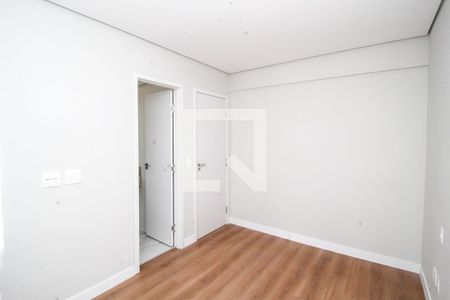 Apartamento à venda com 78m², 3 quartos e 2 vagas Apartamento à venda com 78m², 3 quartos e 2 vagasSuite
