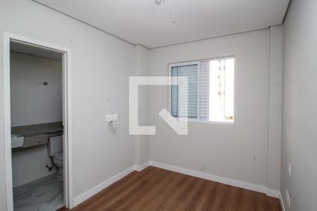 Apartamento à venda com 78m², 3 quartos e 2 vagas Apartamento à venda com 78m², 3 quartos e 2 vagasSuite